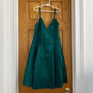 Lulu’s Emerald green dress